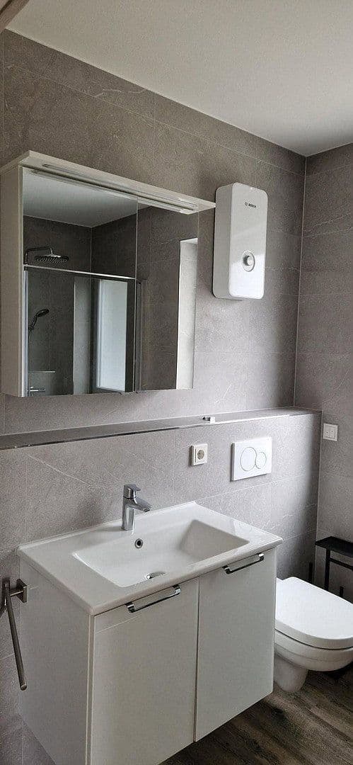 Pronájem bytu 3+1 90 m², Argenthal, Porýní-Falc Pronájem bytu 3+1 90 m², Argenthal, Porýní-Falc