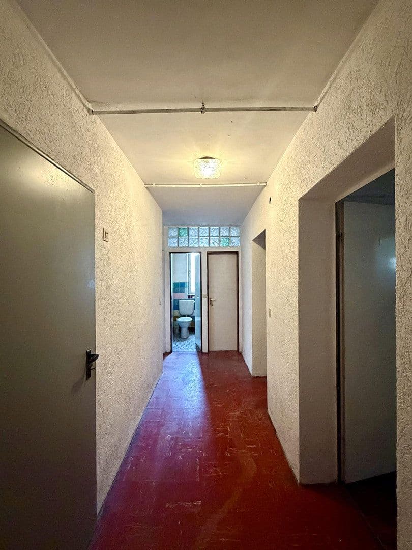 Prodej domu 196 m², pozemek 1.478 m², Klingstraße 12, Freiensteinau, Hessen Prodej domu 196 m², pozemek 1.478 m², Klingstraße 12, Freiensteinau, Hessen