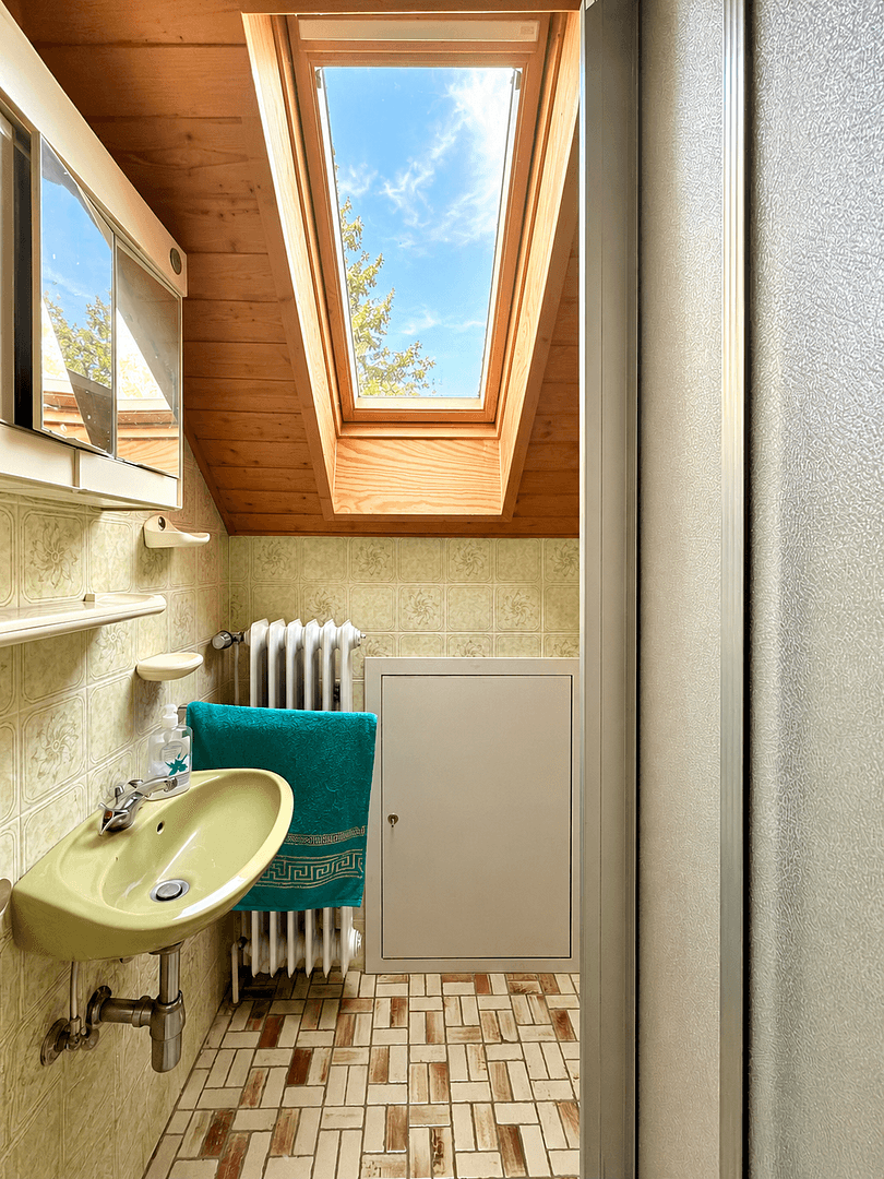 Prodej domu 196 m², pozemek 1.478 m², Klingstraße 12, Freiensteinau, Hessen Prodej domu 196 m², pozemek 1.478 m², Klingstraße 12, Freiensteinau, Hessen