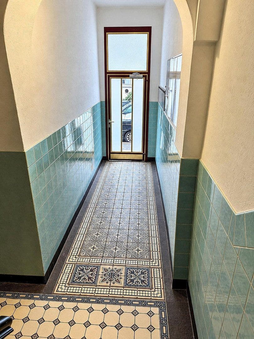 Pronájem bytu 2+1 45 m², Köln, Severní Porýní-Vestfálsko Pronájem bytu 2+1 45 m², Köln, Severní Porýní-Vestfálsko