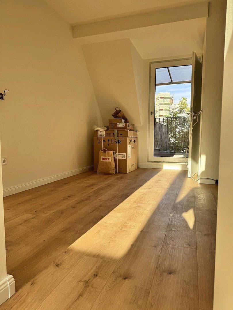 Pronájem bytu 2+1 45 m², Köln, Severní Porýní-Vestfálsko Pronájem bytu 2+1 45 m², Köln, Severní Porýní-Vestfálsko