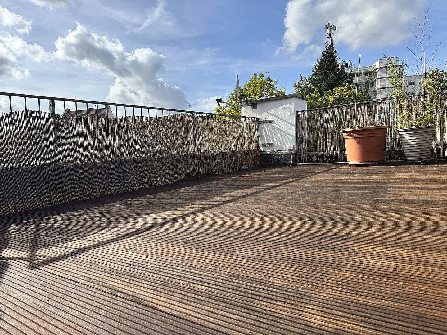 Pronájem bytu 2+1 45 m², Köln, Severní Porýní-Vestfálsko Pronájem bytu 2+1 45 m², Köln, Severní Porýní-Vestfálsko