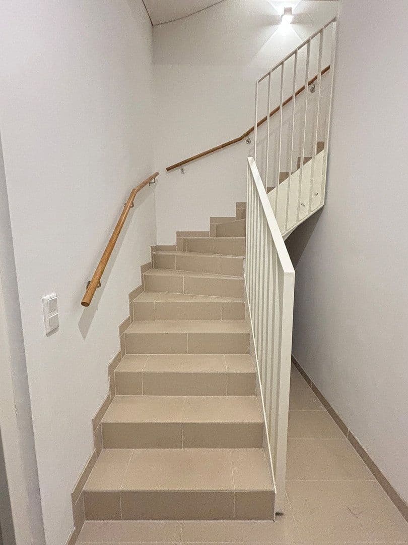 Prodej bytu 4+1 110 m², Jedlersdorfer Straße 142, Wien, Wien Prodej bytu 4+1 110 m², Jedlersdorfer Straße 142, Wien, Wien
