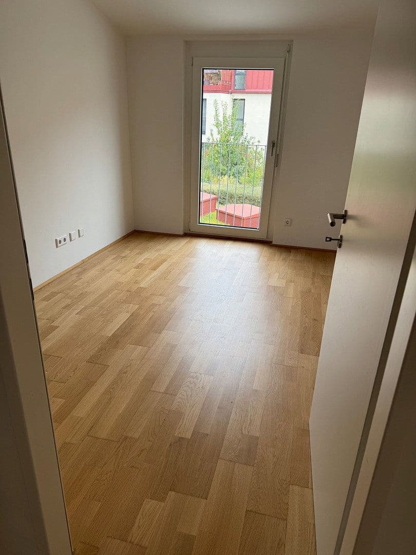 Prodej bytu 4+1 110 m², Jedlersdorfer Straße 142, Wien, Wien Prodej bytu 4+1 110 m², Jedlersdorfer Straße 142, Wien, Wien