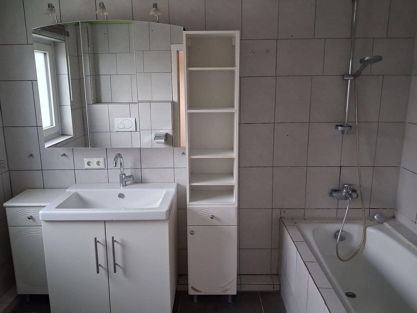 Prodej domu 111 m², pozemek 332 m², Wilhelm-Raabe-Straße 57, Preetz, Šlesvicko-Holštýnsko Prodej domu 111 m², pozemek 332 m², Wilhelm-Raabe-Straße 57, Preetz, Šlesvicko-Holštýnsko