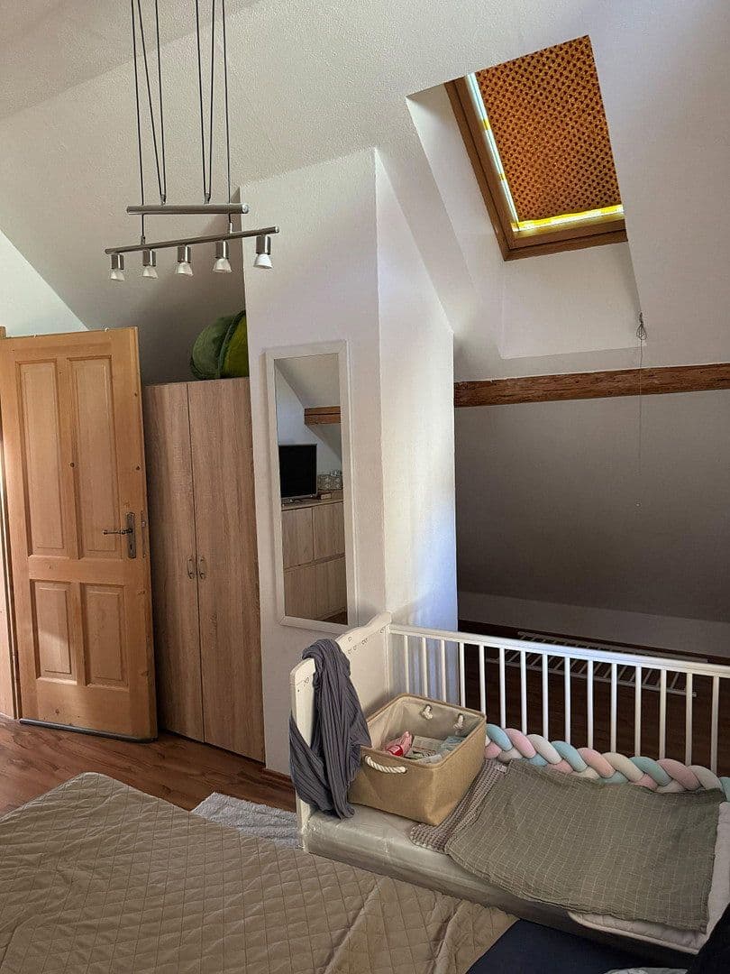 Pronájem bytu 4+1 110 m², Lange Gasse 11, Beilngries, Bavorsko Pronájem bytu 4+1 110 m², Lange Gasse 11, Beilngries, Bavorsko