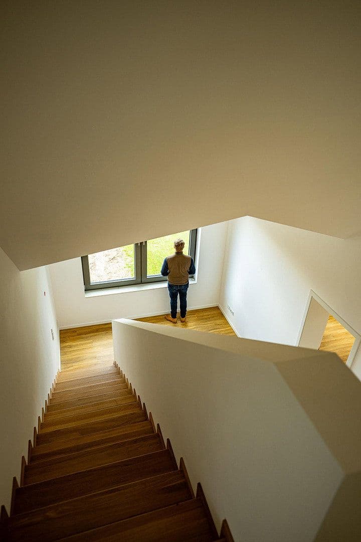 Pronájem bytu 5+1 155 m², Wennigsen (Deister), Dolní Sasko Pronájem bytu 5+1 155 m², Wennigsen (Deister), Dolní Sasko