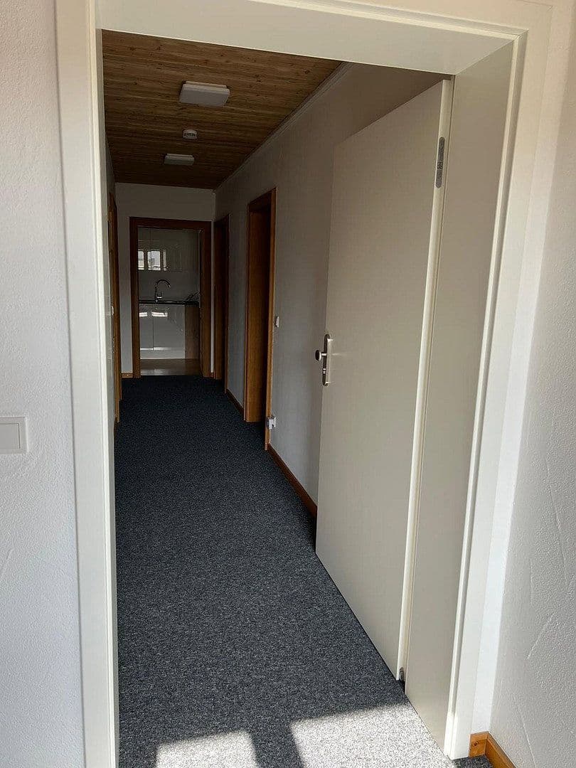 Pronájem bytu 3+1 80 m², Kinding, Bavorsko Pronájem bytu 3+1 80 m², Kinding, Bavorsko