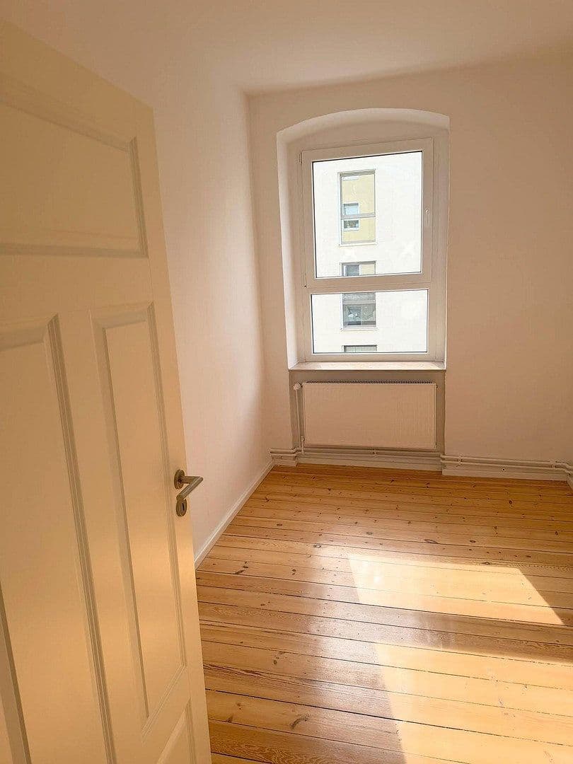 Pronájem bytu 3+1 79 m², Blumenwerderstraße 12 / Kantstraße 38, Eberswalde, Braniborsko Pronájem bytu 3+1 79 m², Blumenwerderstraße 12 / Kantstraße 38, Eberswalde, Braniborsko