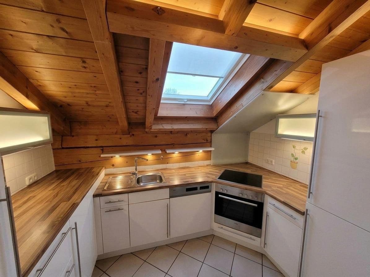 Prodej bytu 3+kk 73 m², Aiblinger Straße 2, Bruckmühl, Bavorsko Prodej bytu 3+kk 73 m², Aiblinger Straße 2, Bruckmühl, Bavorsko