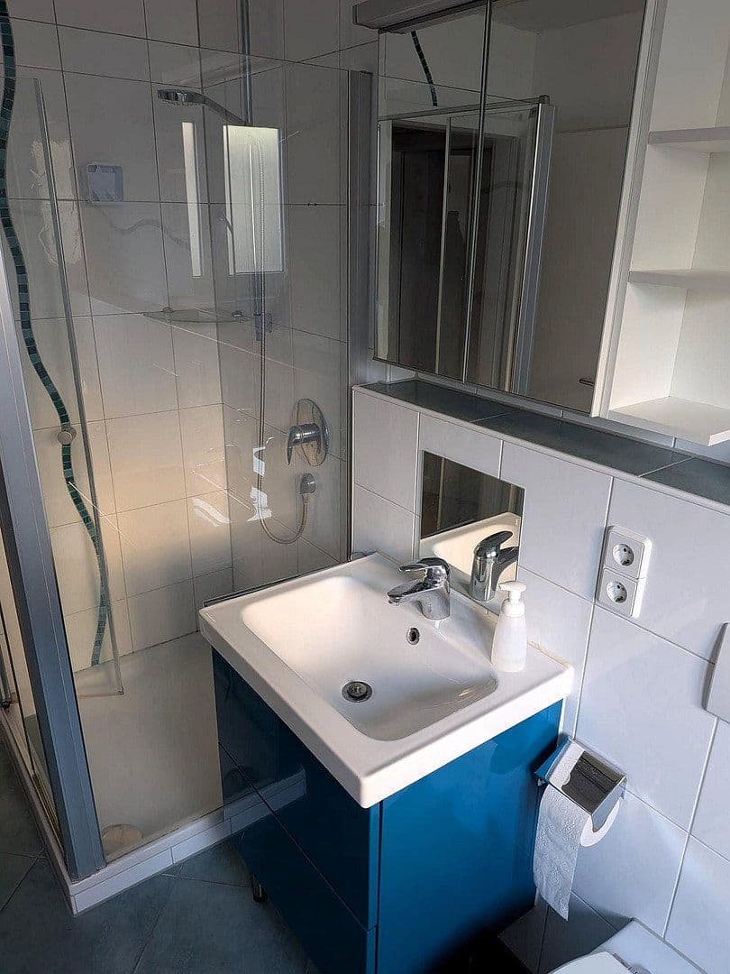 Pronájem bytu 4+1 120 m², Sindelfingen, Bádensko-Württembersko Pronájem bytu 4+1 120 m², Sindelfingen, Bádensko-Württembersko