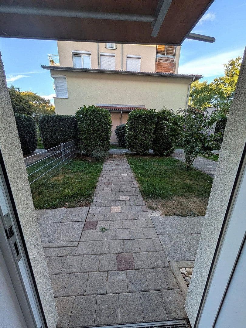 Pronájem bytu 4+1 120 m², Sindelfingen, Bádensko-Württembersko Pronájem bytu 4+1 120 m², Sindelfingen, Bádensko-Württembersko