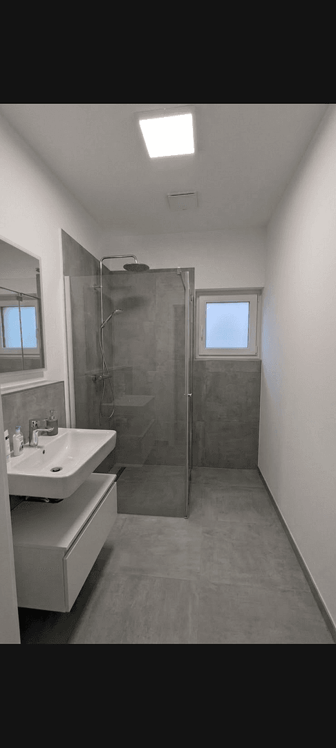 Pronájem bytu 3+1 92 m², Werderstraße 5, Heddesheim, Bádensko-Württembersko Pronájem bytu 3+1 92 m², Werderstraße 5, Heddesheim, Bádensko-Württembersko