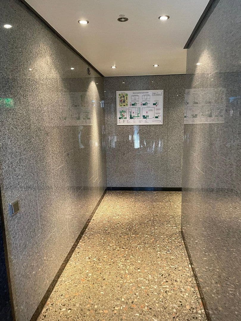 Prodej bytu 4+1 105 m², Wuppertal, Severní Porýní-Vestfálsko Prodej bytu 4+1 105 m², Wuppertal, Severní Porýní-Vestfálsko