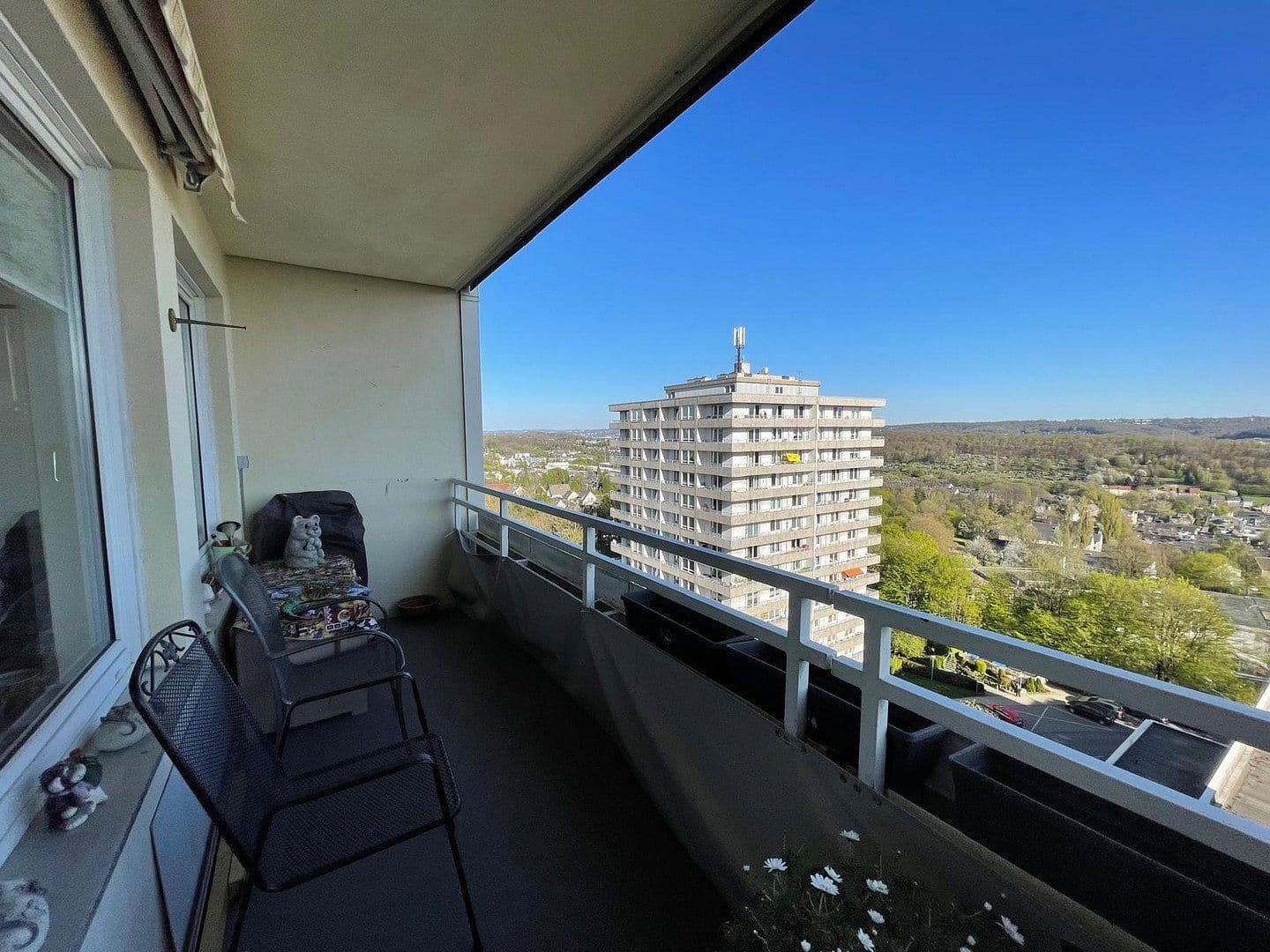 Prodej bytu 4+1 105 m², Wuppertal, Severní Porýní-Vestfálsko Prodej bytu 4+1 105 m², Wuppertal, Severní Porýní-Vestfálsko