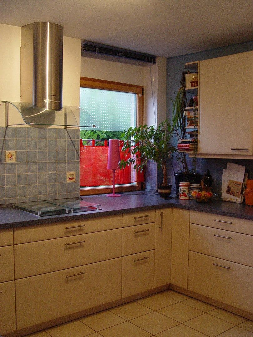 Prodej domu 227 m², pozemek 2.429 m², Moers, Severní Porýní-Vestfálsko Prodej domu 227 m², pozemek 2.429 m², Moers, Severní Porýní-Vestfálsko
