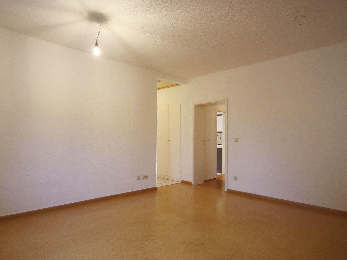 Pronájem bytu 7+1 132 m², Reichenbacher Straße 4, Schwabach, Bavorsko Pronájem bytu 7+1 132 m², Reichenbacher Straße 4, Schwabach, Bavorsko