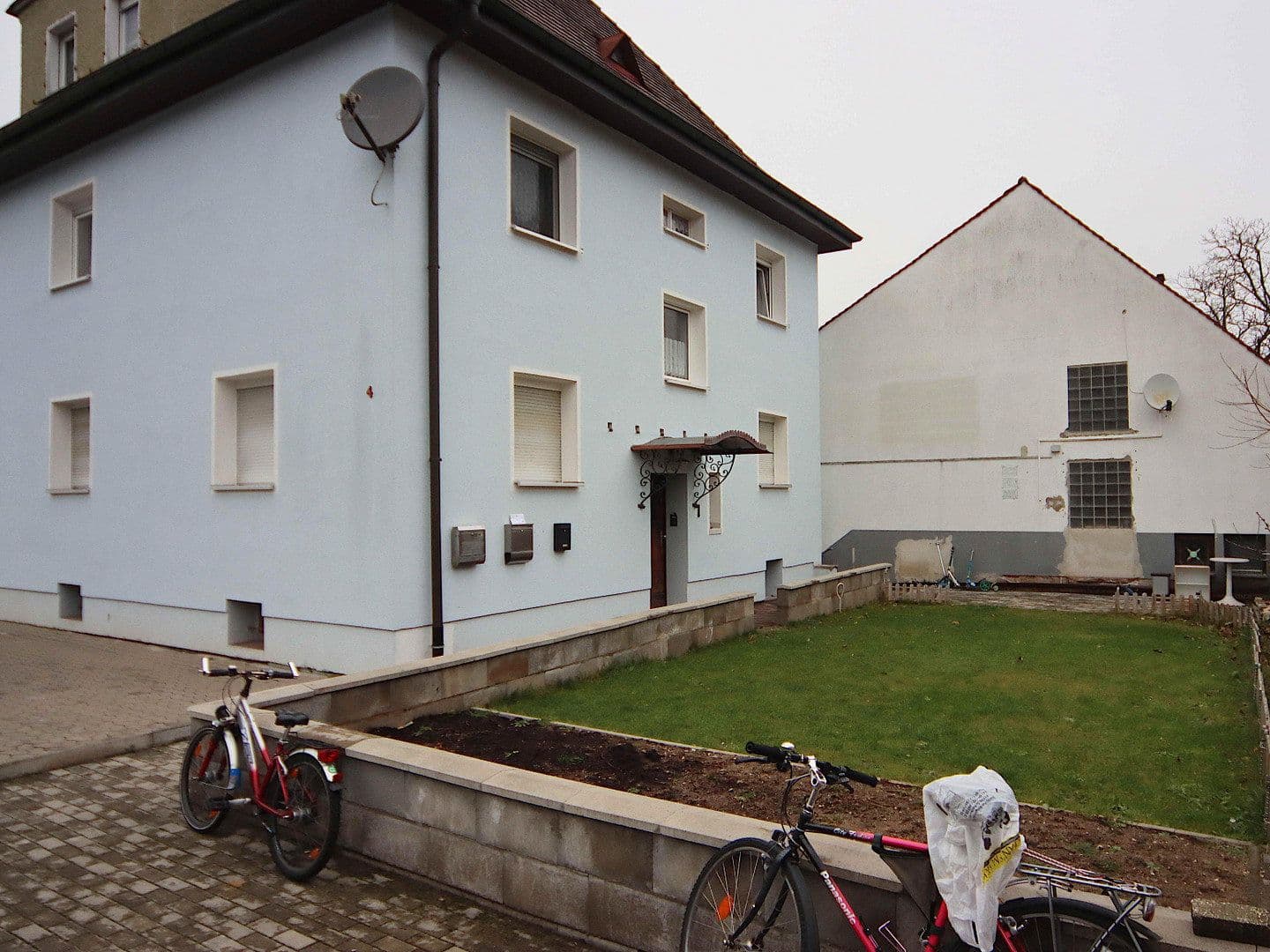Pronájem bytu 7+1 132 m², Reichenbacher Straße 4, Schwabach, Bavorsko Pronájem bytu 7+1 132 m², Reichenbacher Straße 4, Schwabach, Bavorsko