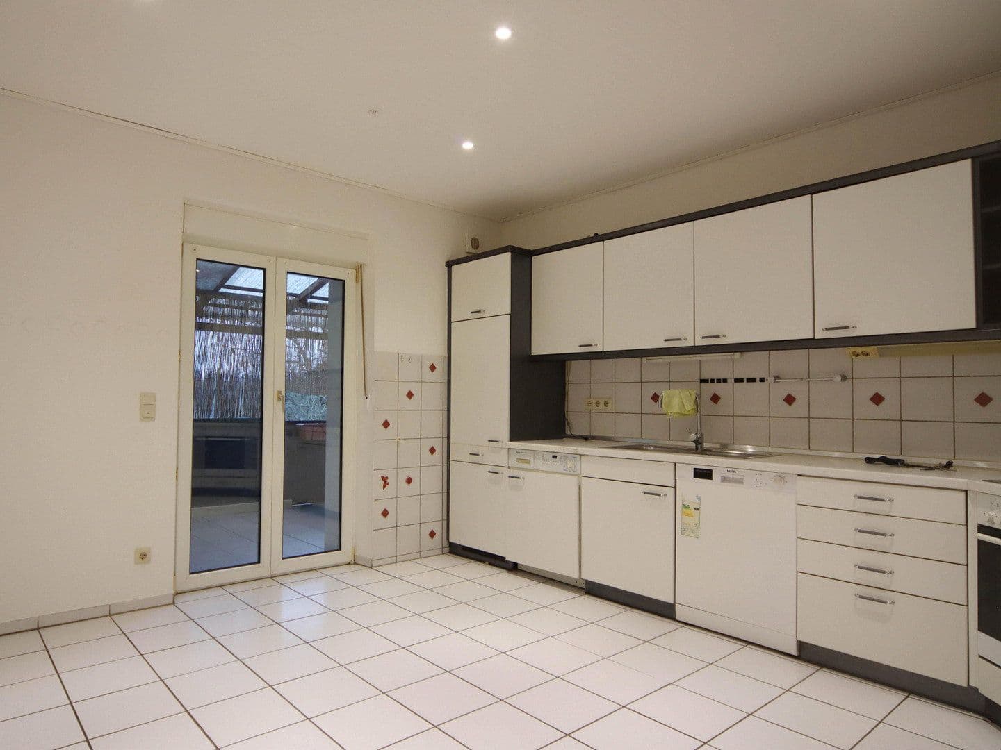 Pronájem bytu 7+1 132 m², Reichenbacher Straße 4, Schwabach, Bavorsko Pronájem bytu 7+1 132 m², Reichenbacher Straße 4, Schwabach, Bavorsko