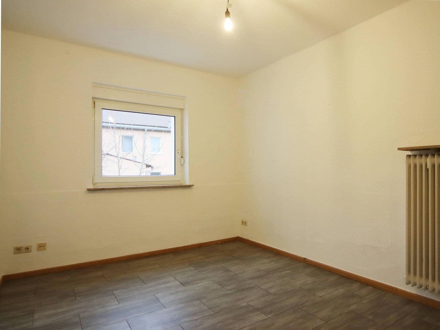 Pronájem bytu 7+1 132 m², Reichenbacher Straße 4, Schwabach, Bavorsko Pronájem bytu 7+1 132 m², Reichenbacher Straße 4, Schwabach, Bavorsko