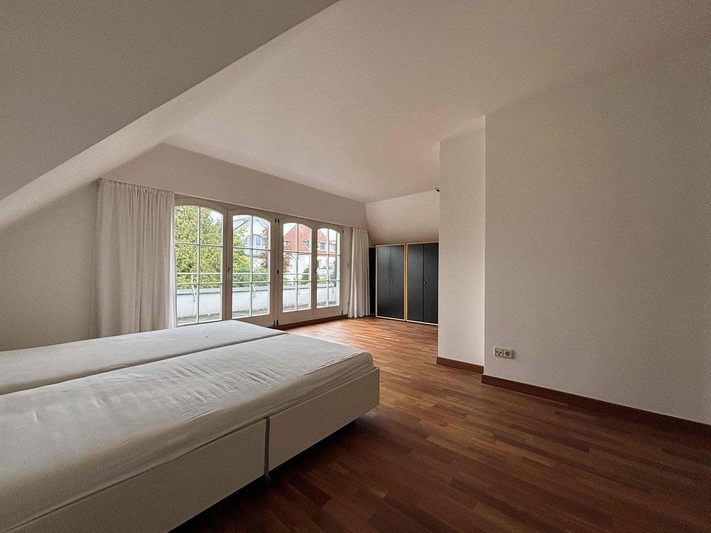 Prodej domu 234 m², pozemek 628 m², Krameramtsstraße 19, Melle, Dolní Sasko Prodej domu 234 m², pozemek 628 m², Krameramtsstraße 19, Melle, Dolní Sasko