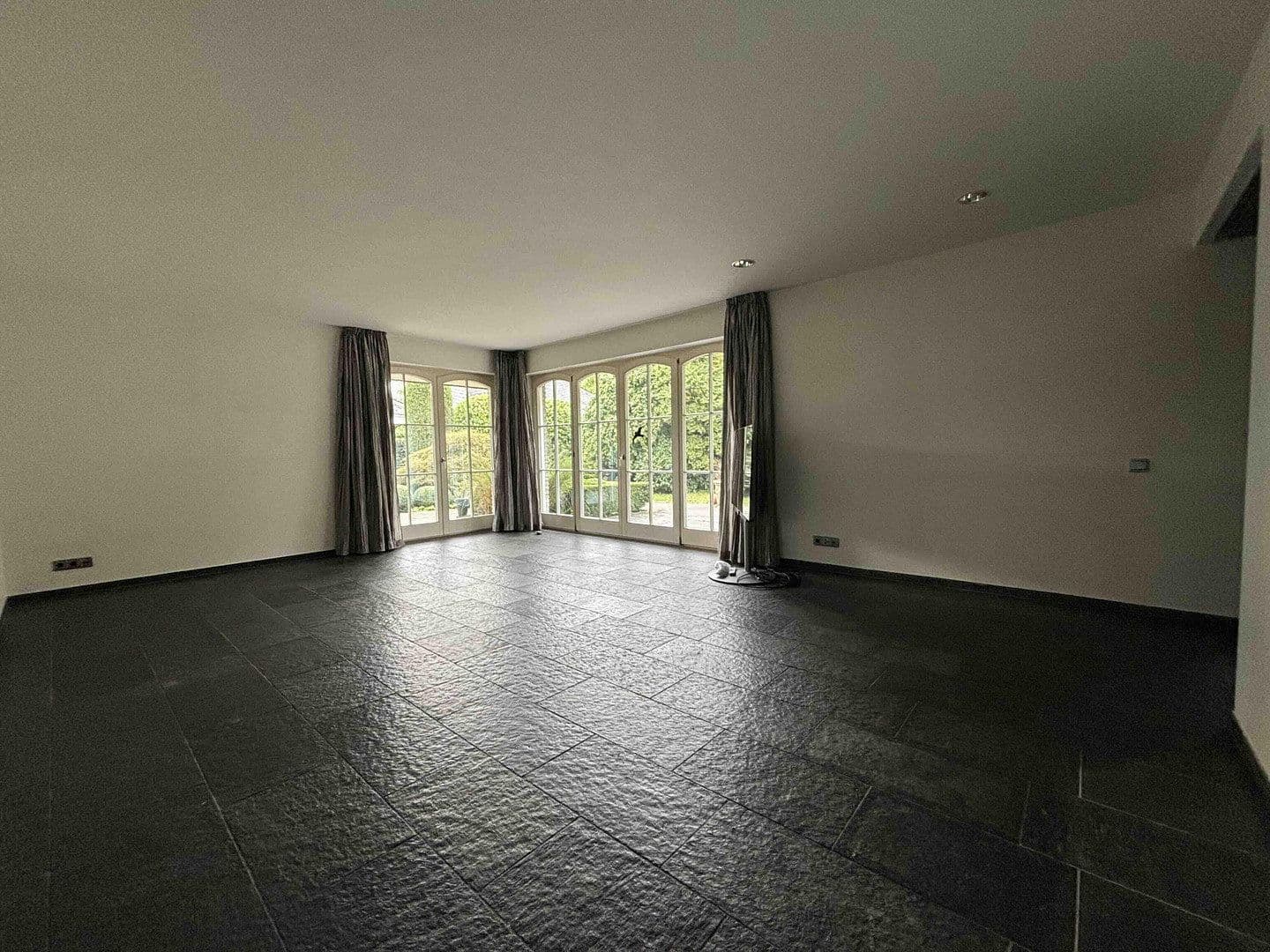Prodej domu 234 m², pozemek 628 m², Krameramtsstraße 19, Melle, Dolní Sasko Prodej domu 234 m², pozemek 628 m², Krameramtsstraße 19, Melle, Dolní Sasko