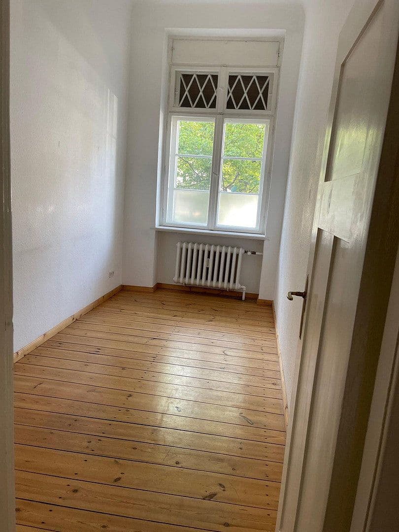 Pronájem kanceláře 93 m², Prinzregentenstr. 84, Berlin, Berlín Pronájem kanceláře 93 m², Prinzregentenstr. 84, Berlin, Berlín