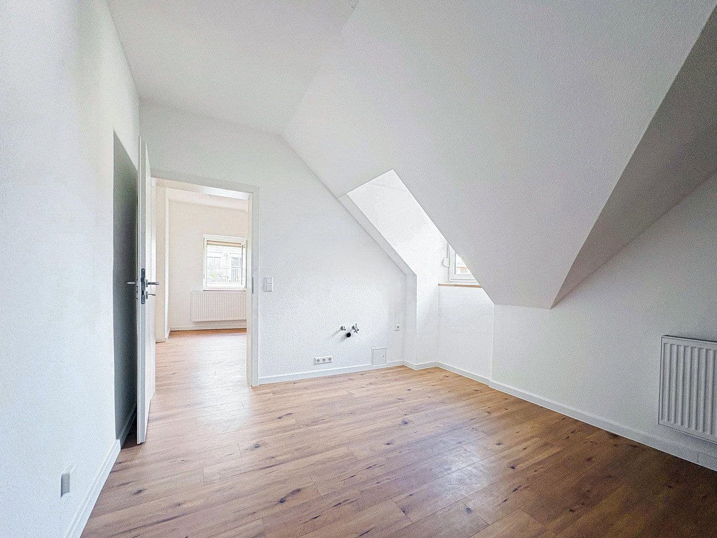 Prodej bytu 2+1 50 m², Wiesbaden, Hessen Prodej bytu 2+1 50 m², Wiesbaden, Hessen