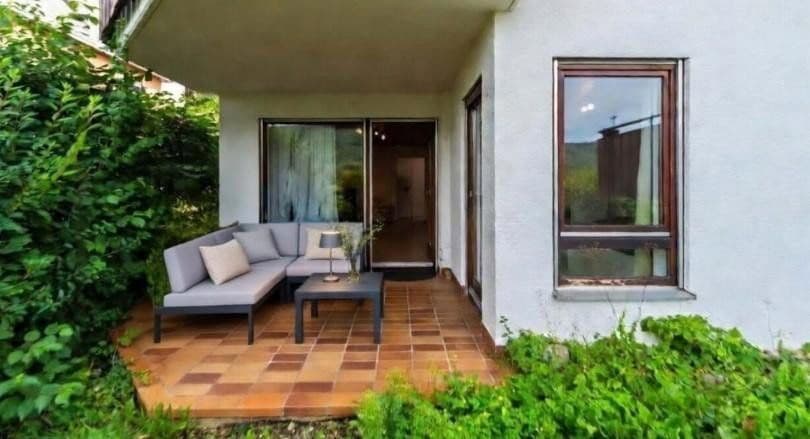 Prodej bytu 2+1 50 m², Hangweg 14, Bad Urach, Bádensko-Württembersko Prodej bytu 2+1 50 m², Hangweg 14, Bad Urach, Bádensko-Württembersko