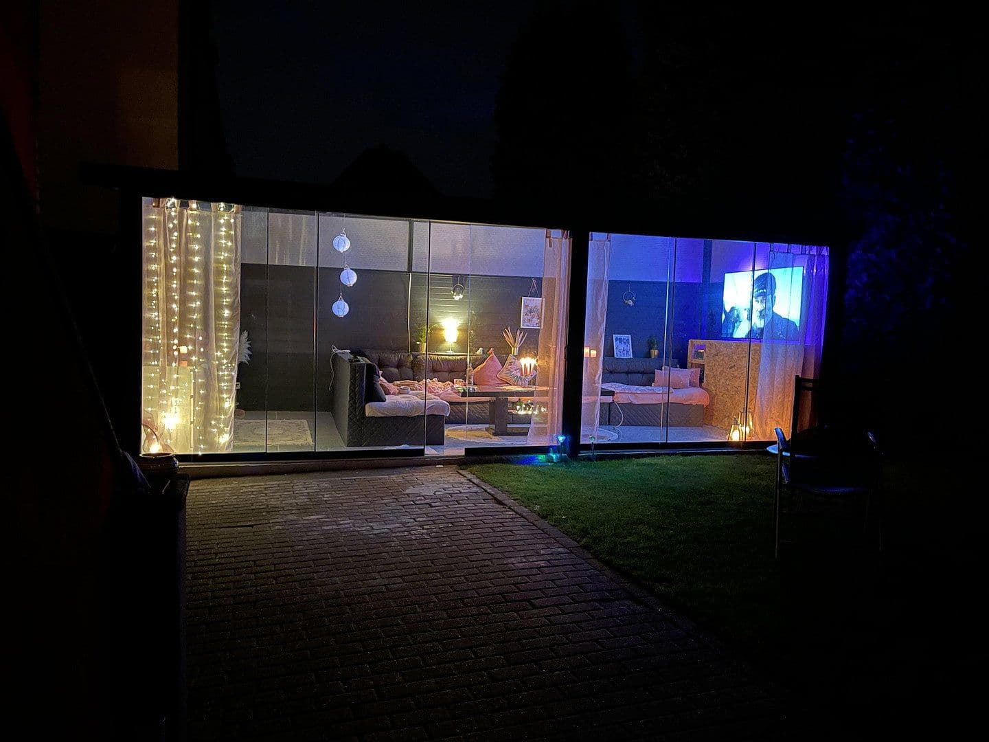 Prodej domu 359 m², pozemek 560 m², Ziegelstraße 14, Oberhausen, Oberhausen, Severní Porýní-Vestfálsko Prodej domu 359 m², pozemek 560 m², Ziegelstraße 14, Oberhausen, Oberhausen, Severní Porýní-Vestfálsko
