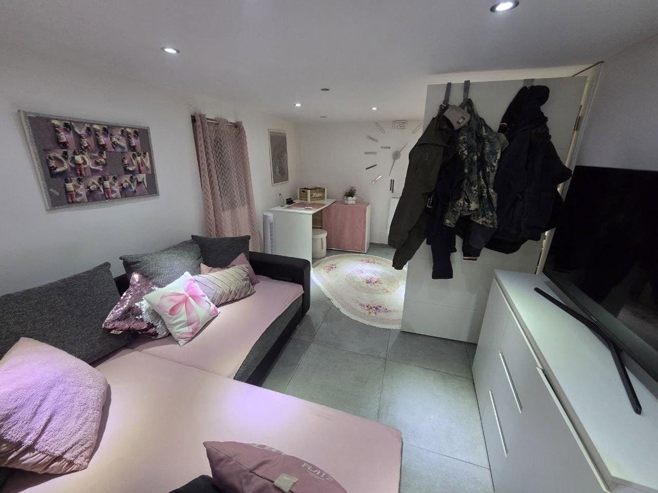 Prodej domu 359 m², pozemek 560 m², Ziegelstraße 14, Oberhausen, Oberhausen, Severní Porýní-Vestfálsko Prodej domu 359 m², pozemek 560 m², Ziegelstraße 14, Oberhausen, Oberhausen, Severní Porýní-Vestfálsko