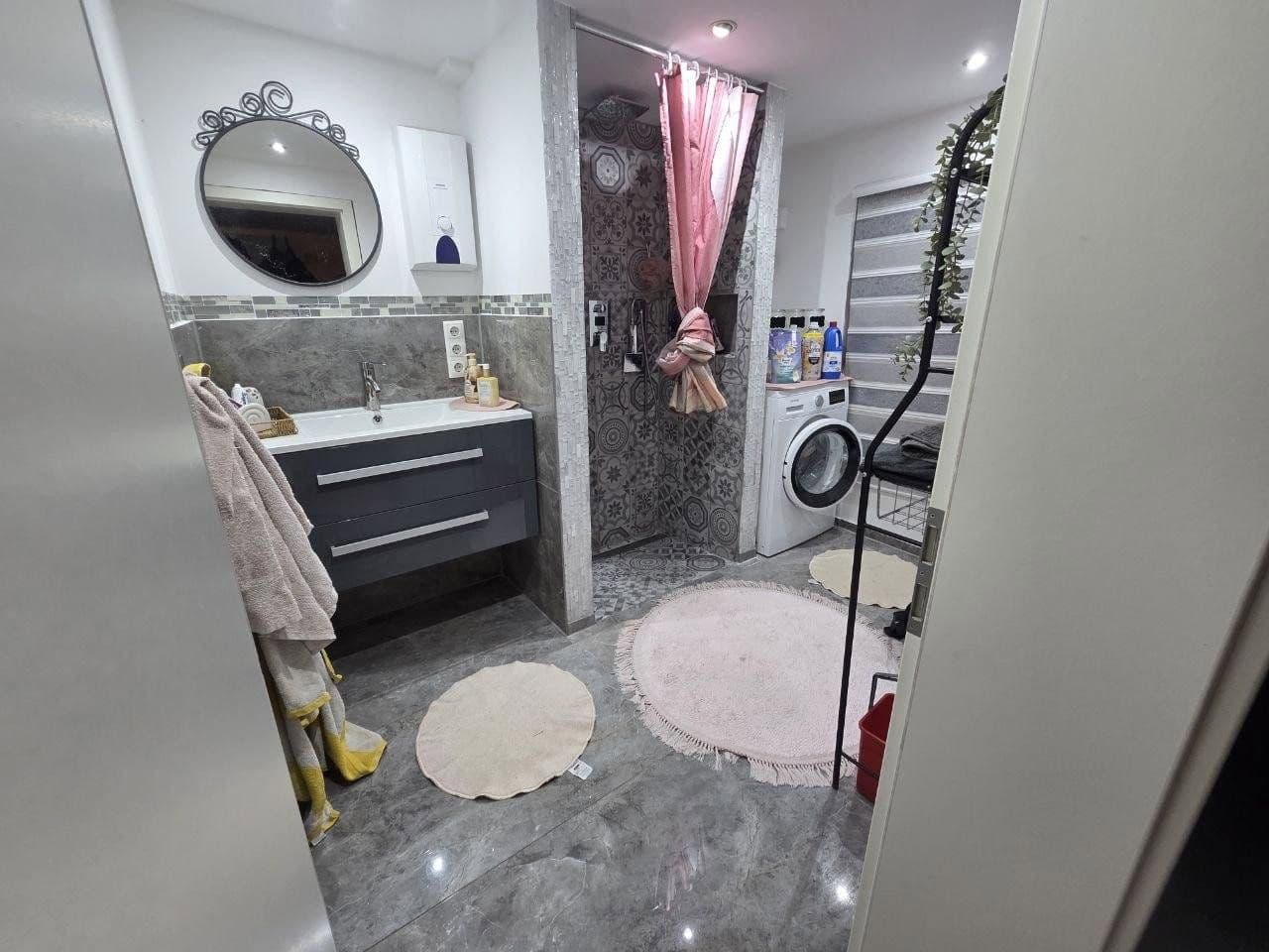 Prodej domu 359 m², pozemek 560 m², Ziegelstraße 14, Oberhausen, Oberhausen, Severní Porýní-Vestfálsko Prodej domu 359 m², pozemek 560 m², Ziegelstraße 14, Oberhausen, Oberhausen, Severní Porýní-Vestfálsko