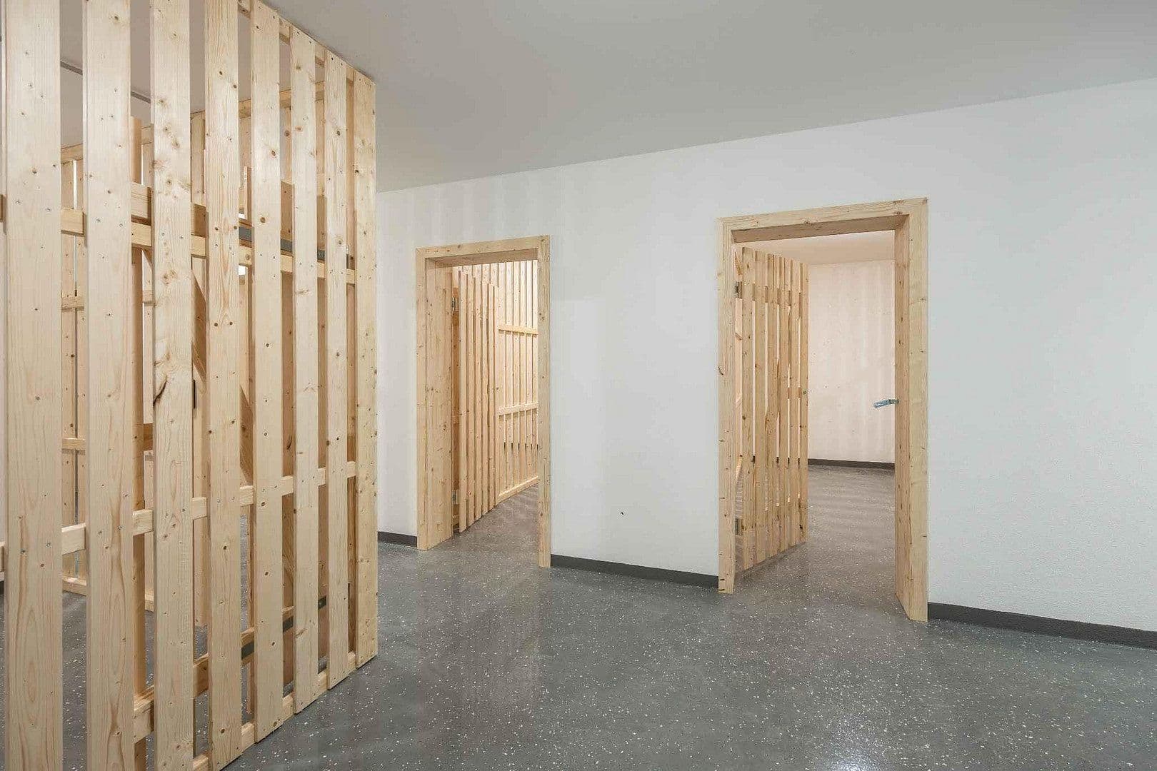 Pronájem bytu 3+1 97 m², Sulzbachstr. 50, Oberndorf am Neckar, Bádensko-Württembersko Pronájem bytu 3+1 97 m², Sulzbachstr. 50, Oberndorf am Neckar, Bádensko-Württembersko