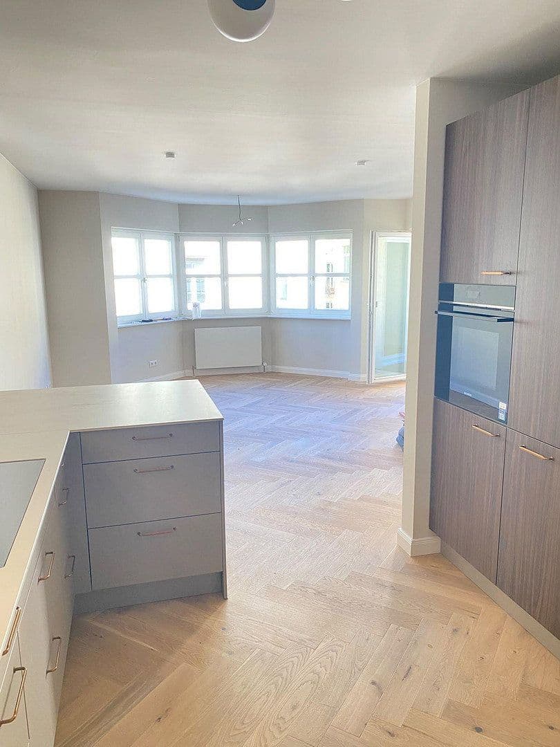 Prodej bytu 2+1 66 m², Jahnstrasse 15, Frankfurt am Main, Hessen Prodej bytu 2+1 66 m², Jahnstrasse 15, Frankfurt am Main, Hessen