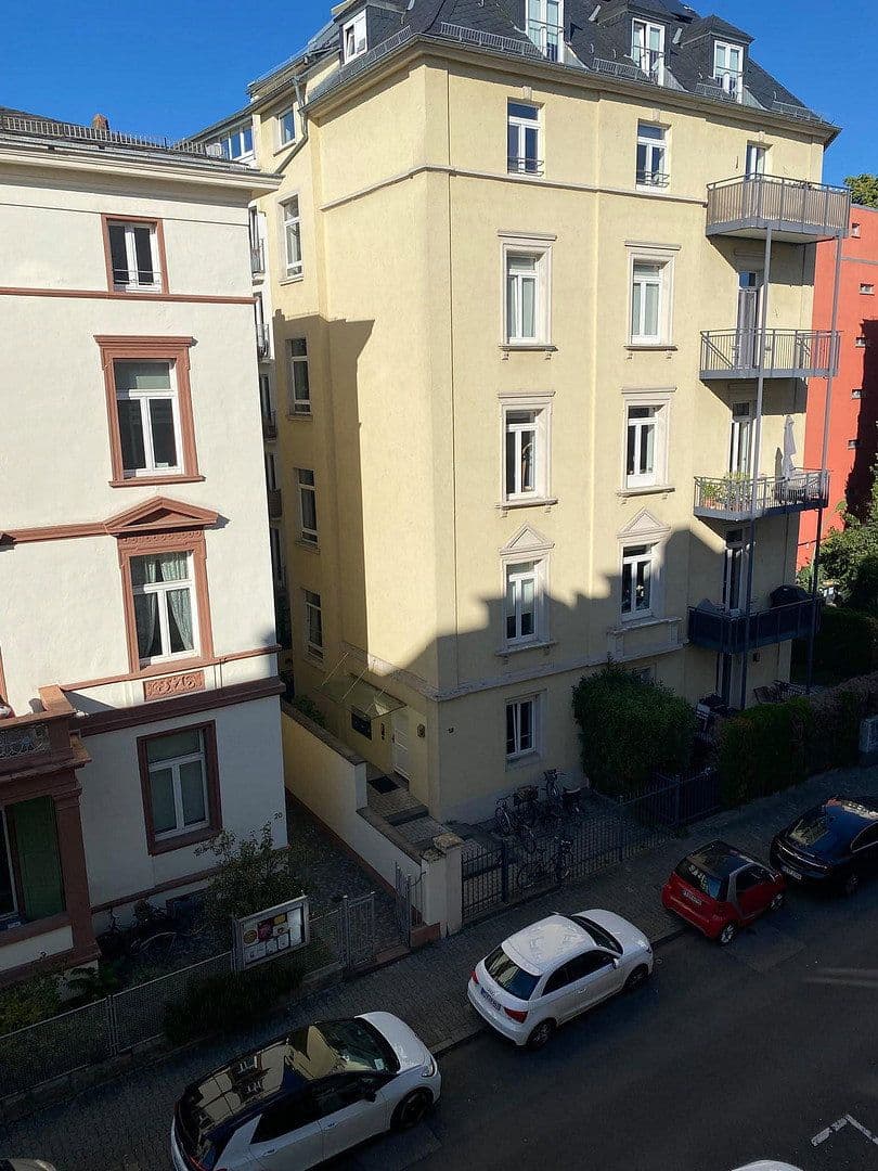 Prodej bytu 2+1 66 m², Jahnstrasse 15, Frankfurt am Main, Hessen Prodej bytu 2+1 66 m², Jahnstrasse 15, Frankfurt am Main, Hessen