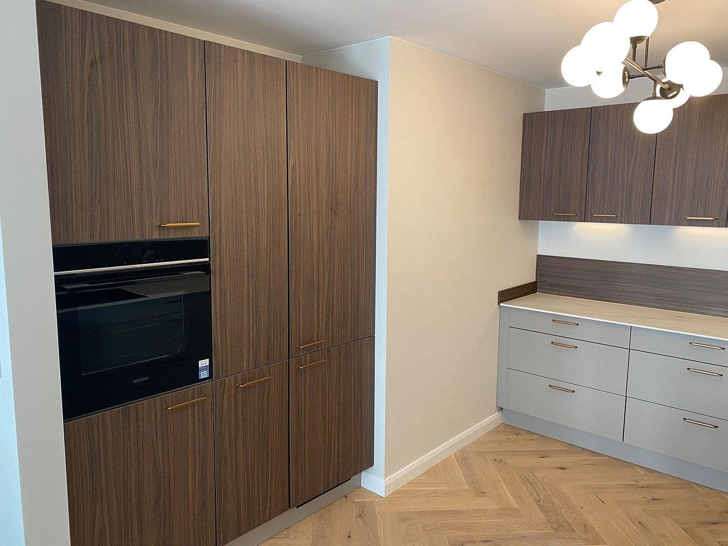 Prodej bytu 2+1 66 m², Jahnstrasse 15, Frankfurt am Main, Hessen Prodej bytu 2+1 66 m², Jahnstrasse 15, Frankfurt am Main, Hessen