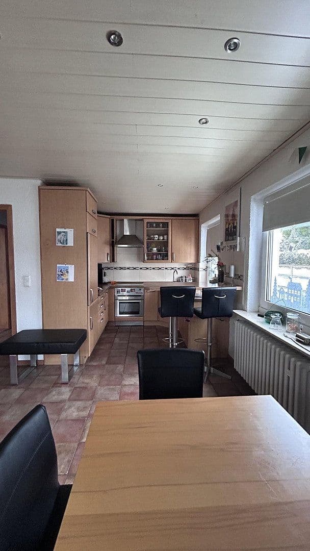 Prodej domu 168 m², pozemek 541 m², Breslauer Str. 16, Chýžice, Bavorsko Prodej domu 168 m², pozemek 541 m², Breslauer Str. 16, Chýžice, Bavorsko
