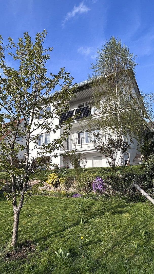 Prodej domu 168 m², pozemek 541 m², Breslauer Str. 16, Chýžice, Bavorsko Prodej domu 168 m², pozemek 541 m², Breslauer Str. 16, Chýžice, Bavorsko
