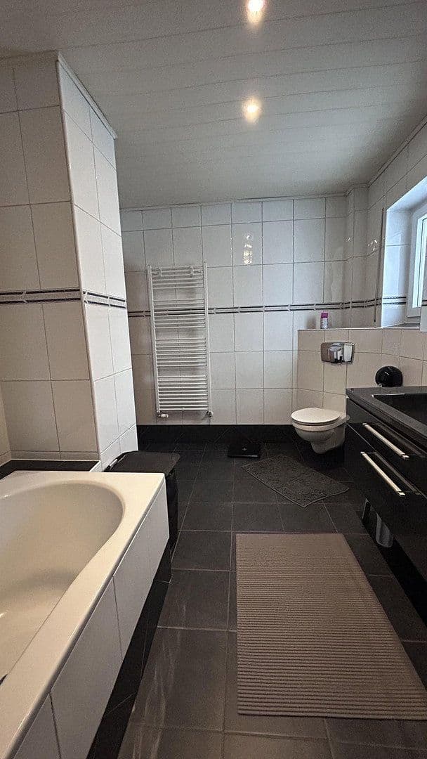 Prodej domu 168 m², pozemek 541 m², Breslauer Str. 16, Chýžice, Bavorsko Prodej domu 168 m², pozemek 541 m², Breslauer Str. 16, Chýžice, Bavorsko