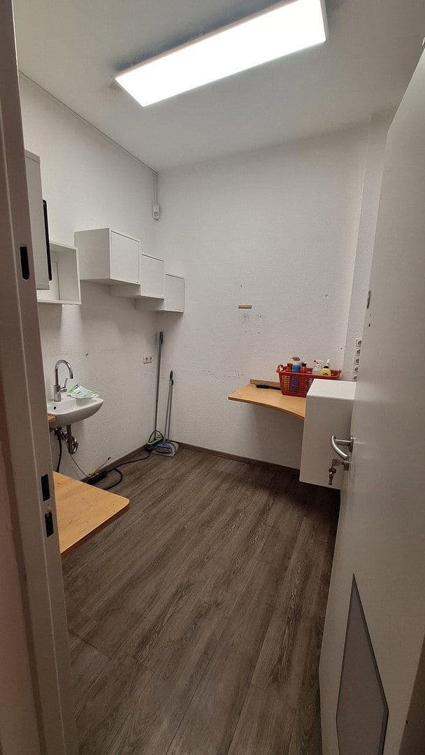 Prodej domu 180 m², pozemek 68 m², Wermingser Str. 17, Iserlohn, Severní Porýní-Vestfálsko Prodej domu 180 m², pozemek 68 m², Wermingser Str. 17, Iserlohn, Severní Porýní-Vestfálsko