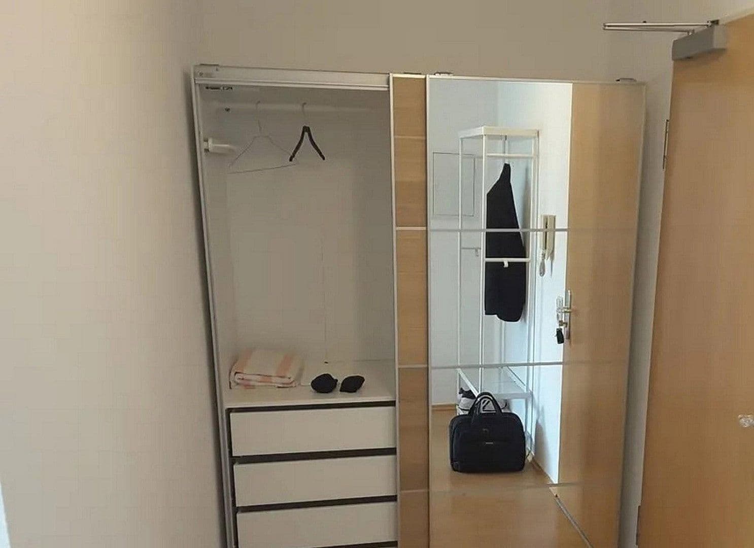 Pronájem bytu 2+1 39 m², Hamburg, Hamburg Pronájem bytu 2+1 39 m², Hamburg, Hamburg