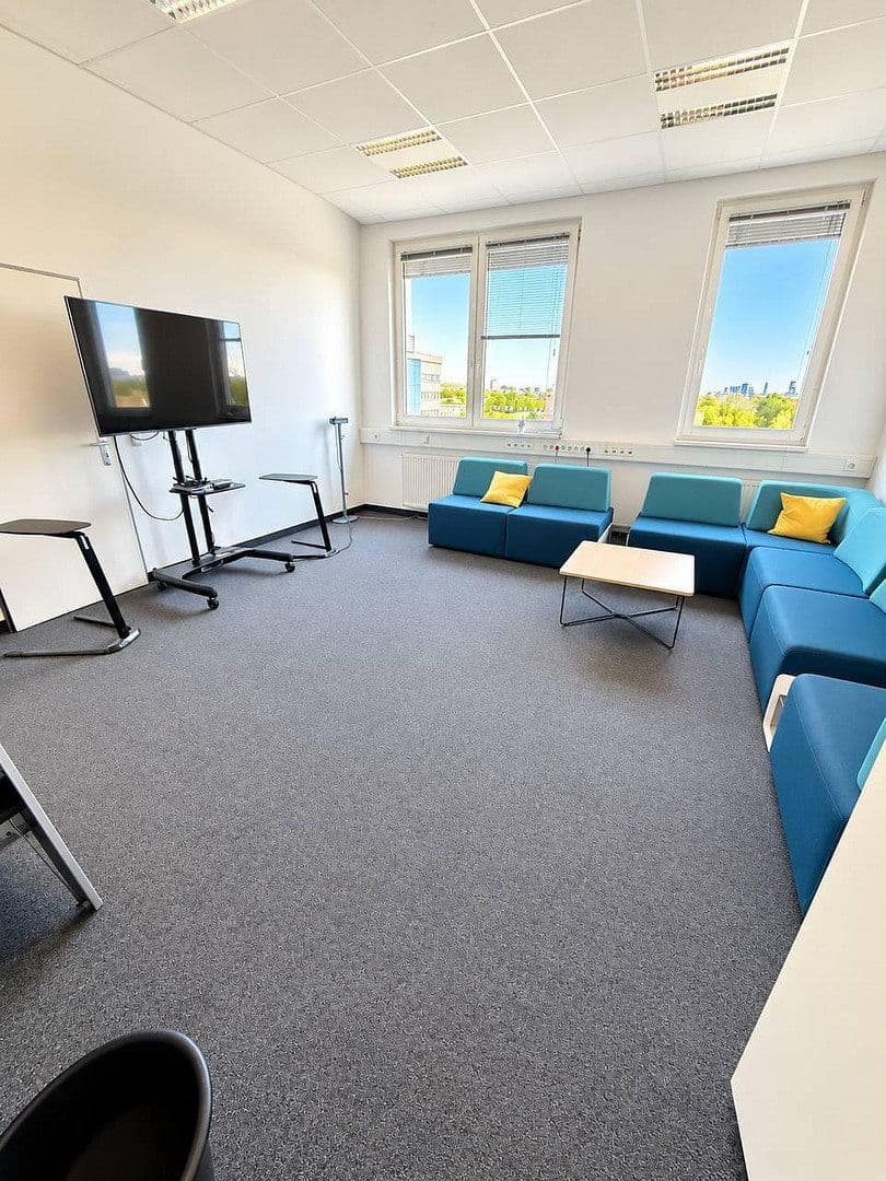 Pronájem kanceláře 550 m², Siegfriedstraße 163, Berlin, Berlín Pronájem kanceláře 550 m², Siegfriedstraße 163, Berlin, Berlín