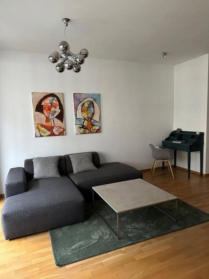 Pronájem bytu 2+1 38 m², Berlin, Berlín Pronájem bytu 2+1 38 m², Berlin, Berlín