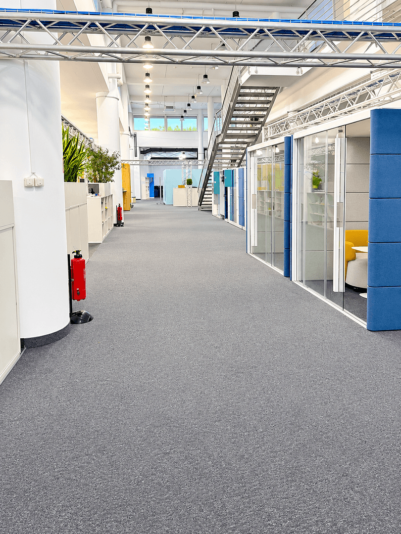 Pronájem kanceláře 6.000 m², Siegfriedstraße 163, Berlin, Berlín Pronájem kanceláře 6.000 m², Siegfriedstraße 163, Berlin, Berlín