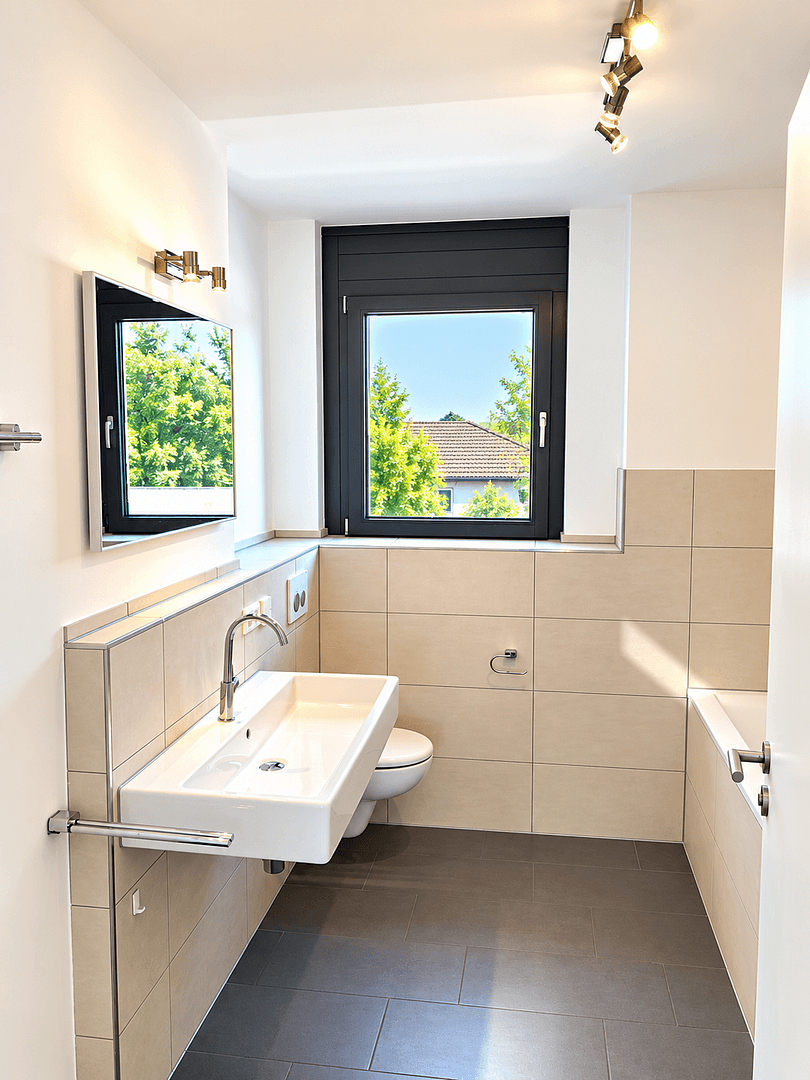 Pronájem bytu 3+1 107 m², Galgenbergstraße 1, Böblingen, Bádensko-Württembersko Pronájem bytu 3+1 107 m², Galgenbergstraße 1, Böblingen, Bádensko-Württembersko