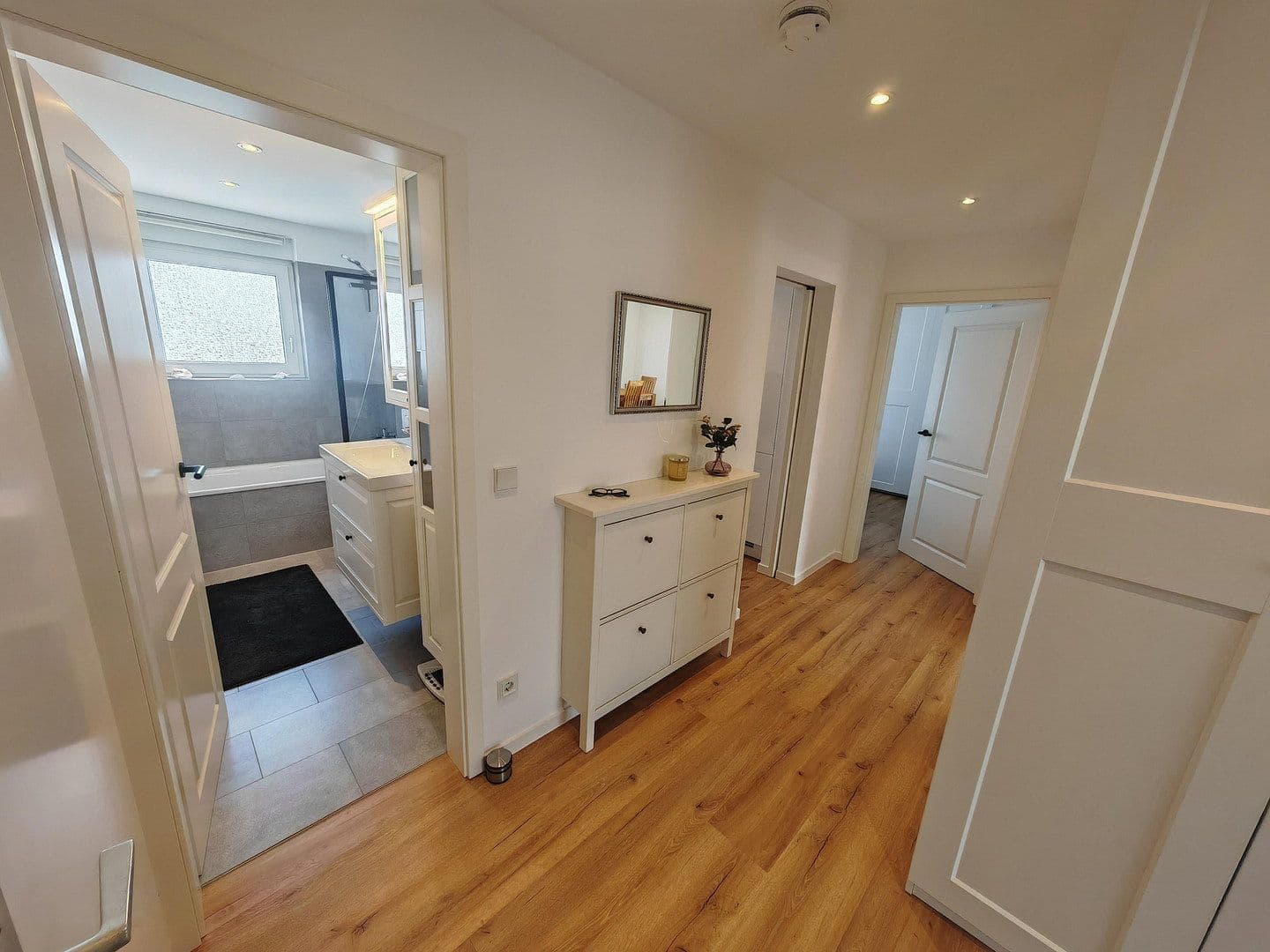 Pronájem bytu 3+1 74 m², Billtalstr. 1, Sulzbach (Taunus), Hessen Pronájem bytu 3+1 74 m², Billtalstr. 1, Sulzbach (Taunus), Hessen