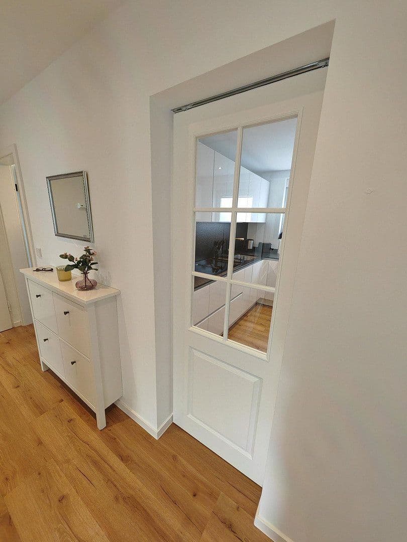 Pronájem bytu 3+1 74 m², Billtalstr. 1, Sulzbach (Taunus), Hessen Pronájem bytu 3+1 74 m², Billtalstr. 1, Sulzbach (Taunus), Hessen