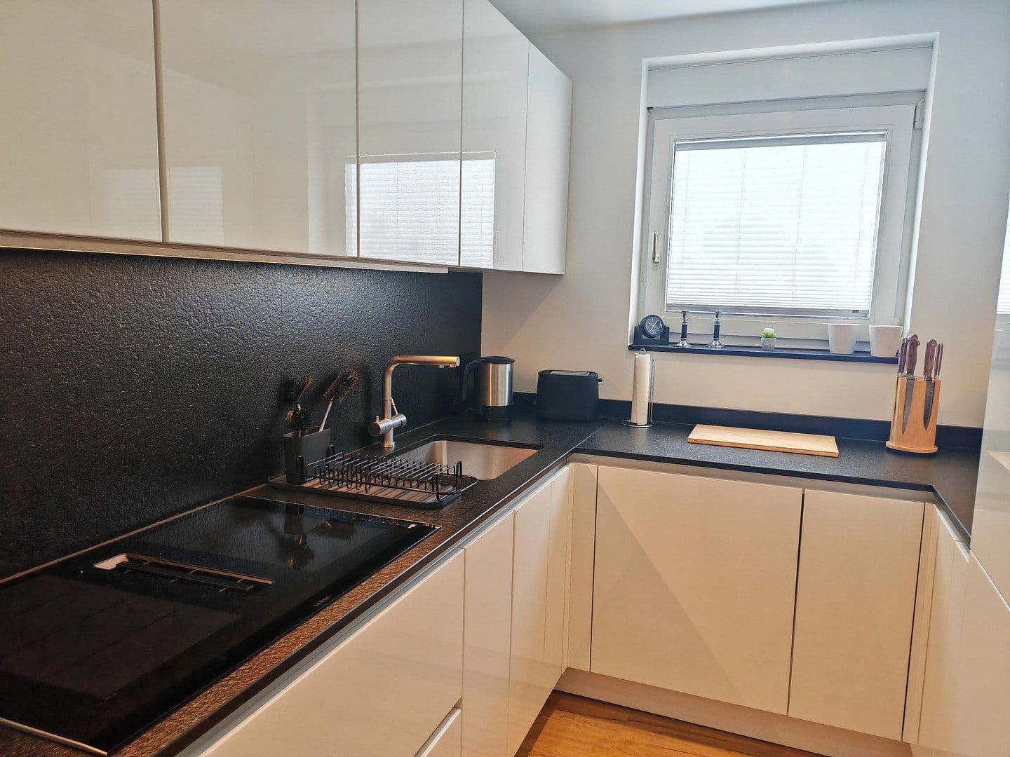 Pronájem bytu 3+1 74 m², Billtalstr. 1, Sulzbach (Taunus), Hessen Pronájem bytu 3+1 74 m², Billtalstr. 1, Sulzbach (Taunus), Hessen