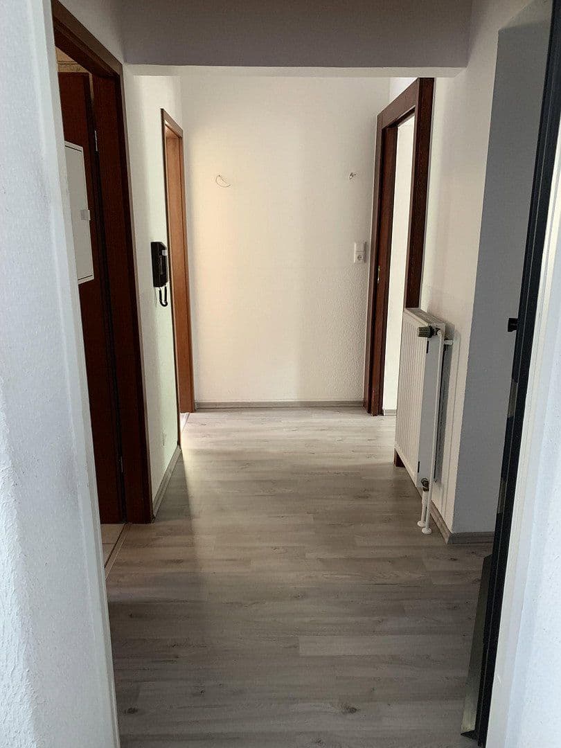 Pronájem bytu 2+1 52 m², Solingen, Severní Porýní-Vestfálsko Pronájem bytu 2+1 52 m², Solingen, Severní Porýní-Vestfálsko