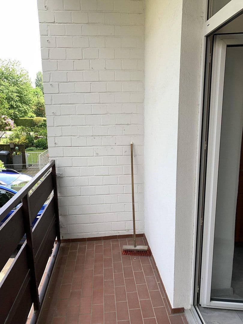 Pronájem bytu 2+1 52 m², Solingen, Severní Porýní-Vestfálsko Pronájem bytu 2+1 52 m², Solingen, Severní Porýní-Vestfálsko